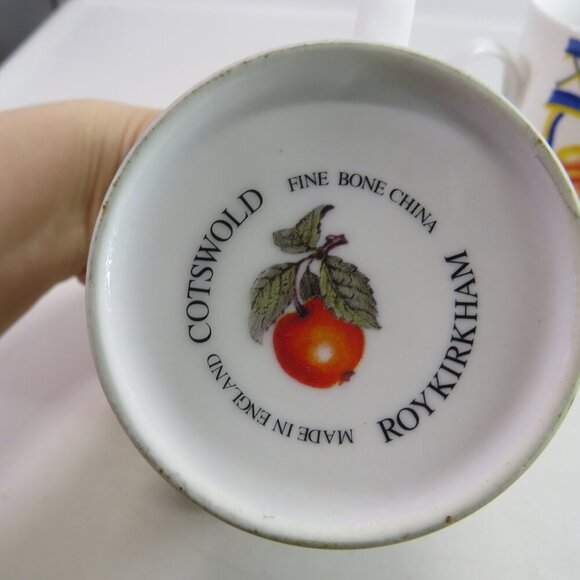 Roy Kirkham Majolica (2) coffee mug tea cup fine bone china England FRUIT - Picture 4 of 7